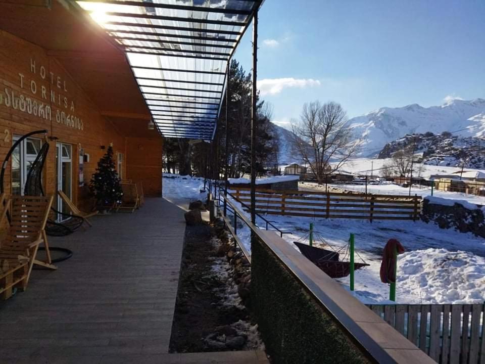 Hotel Tornisa Kazbegi Exteriör bild