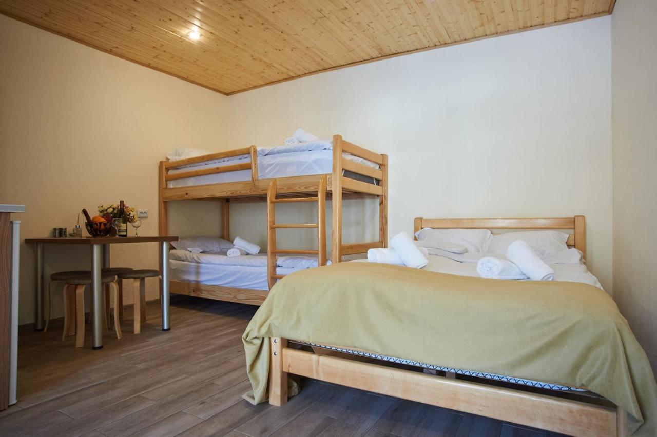Hotel Tornisa Kazbegi Exteriör bild